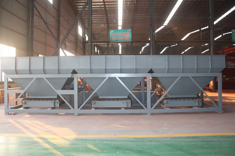 三倉(cāng)配料箱